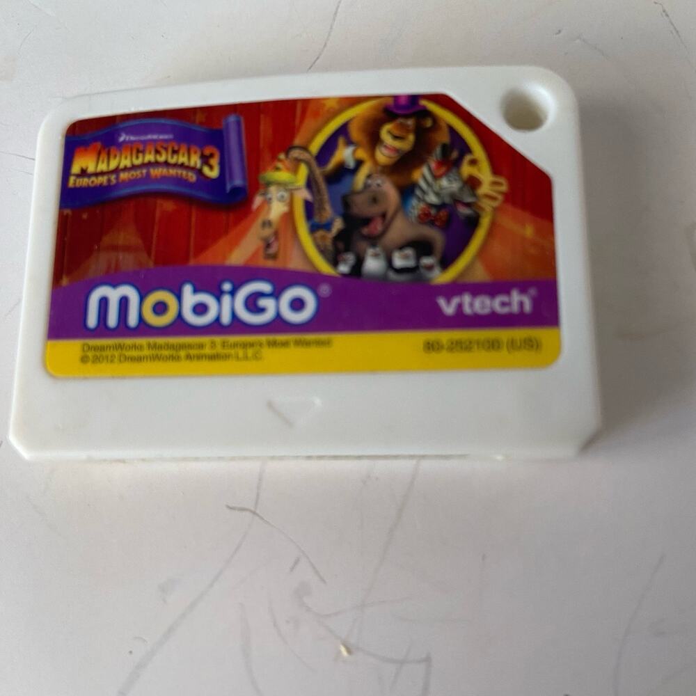 Vtech MobiGo  Madagascar 3 Europe's Most Wanted
